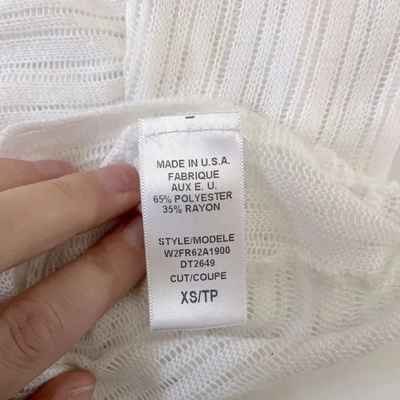 GUESS Los Angelos/ White sheer knit tee-shirt/ Short sleeve/ Size US  XS - Picture 6 of 9